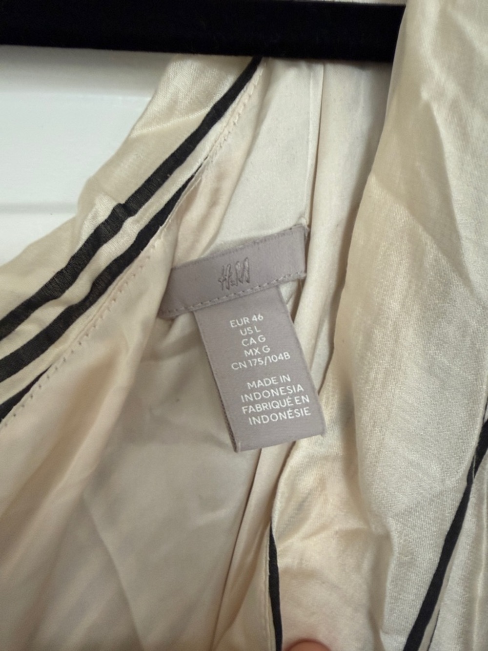 H&M One-Shoulder Striped Black and Cream Maxi Dress - Picture 2 of 2